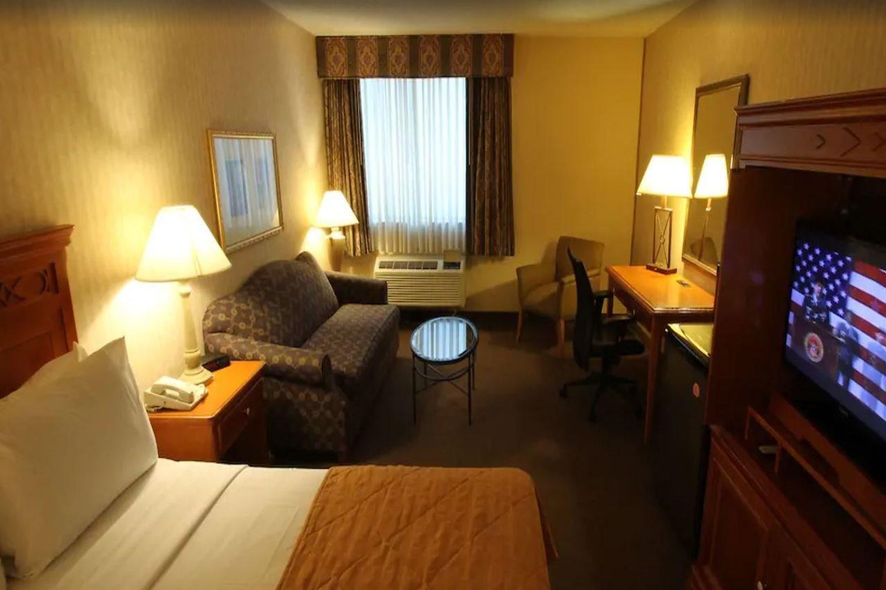 Clarion Hotel Park Central Dallas Esterno foto