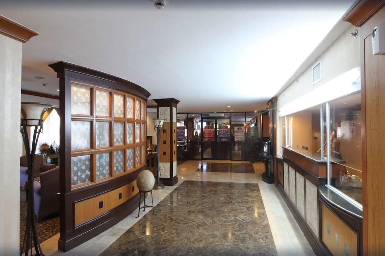 Clarion Hotel Park Central Dallas Esterno foto